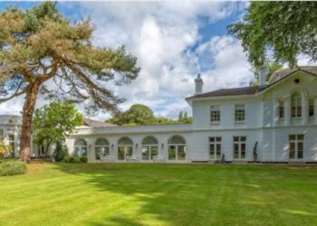 The million pound houses for sale on your doorstep in the Black Country ...