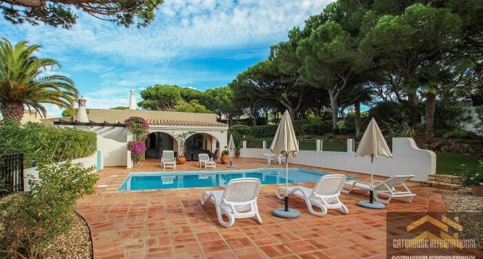 3 Bed Villa With Pool In Dunas Douradas Algarve | Algarve Property For Sale